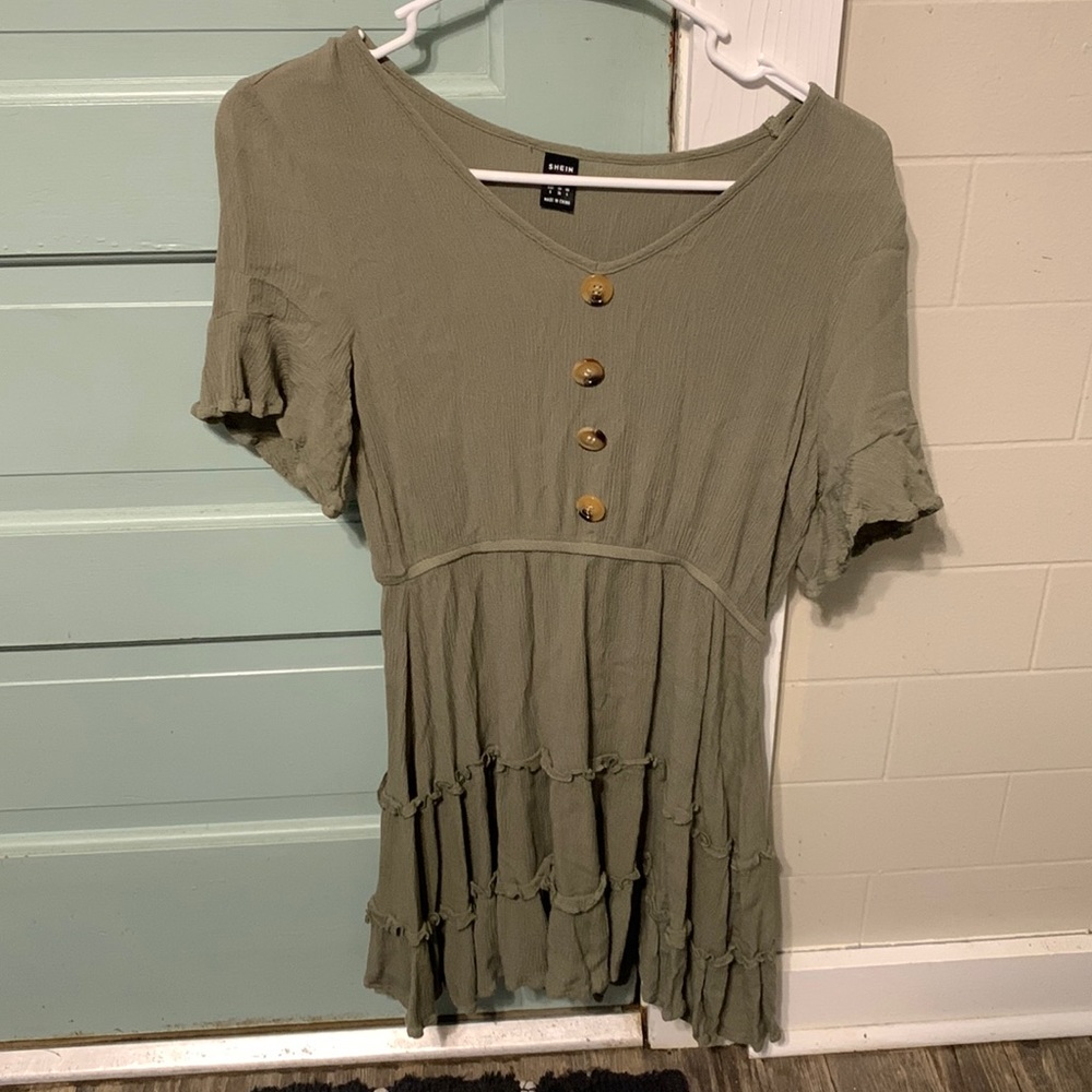 Super cute short summer dress!
